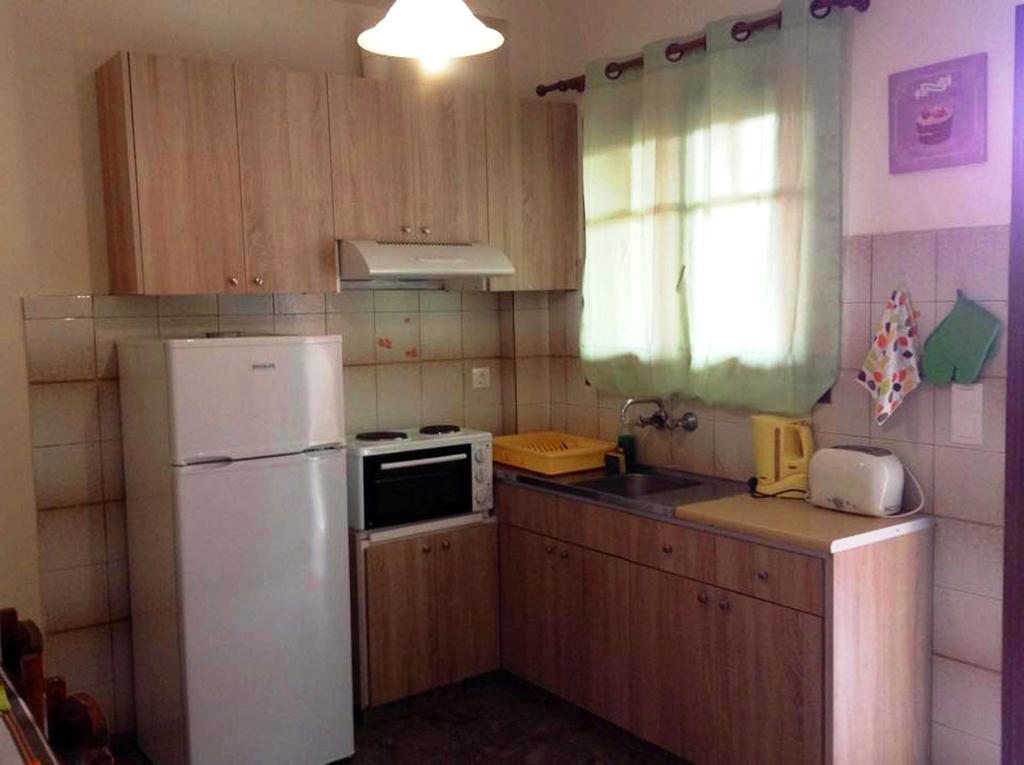 Varvara Studios & Apartments I ペロラデス エクステリア 写真