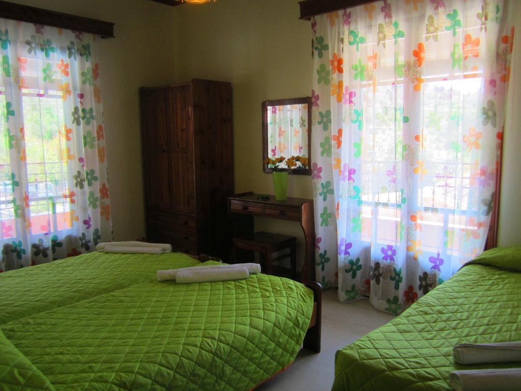 Varvara Studios & Apartments I ペロラデス 部屋 写真